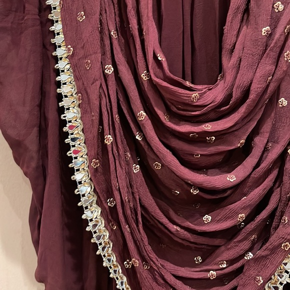 Sani Tara Dhoti Dress Burgundy and gold - Picture 6 of 8
